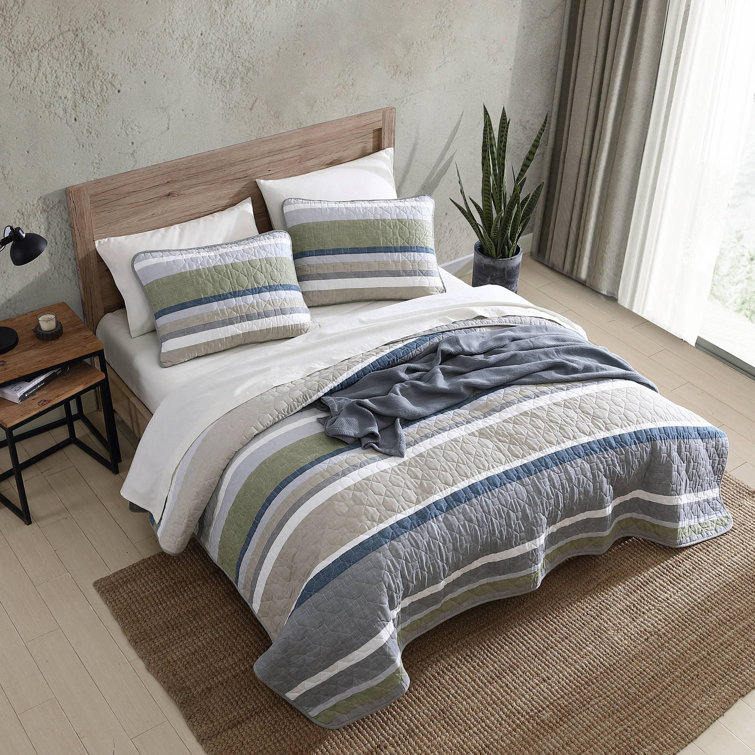 Eddie Bauer Arrowhead 100 Cotton Reversible Rustic Quilt Set & Reviews